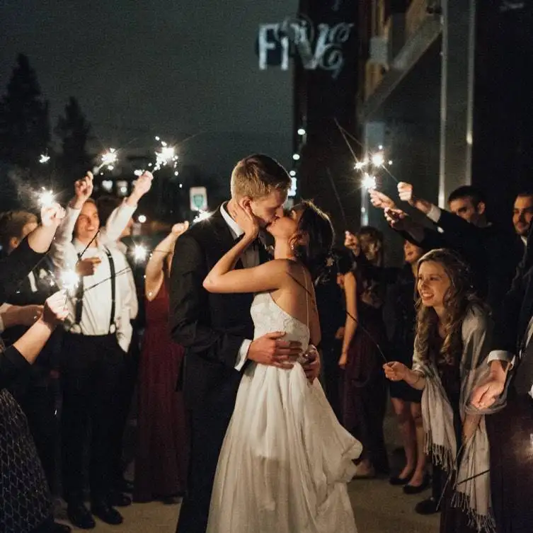 a stunning location – bride and groom kissing