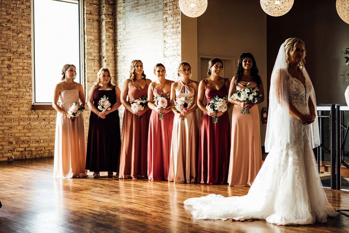 Featured image for post: 7 Expenses Traditionally Covered By Your Bridesmaids